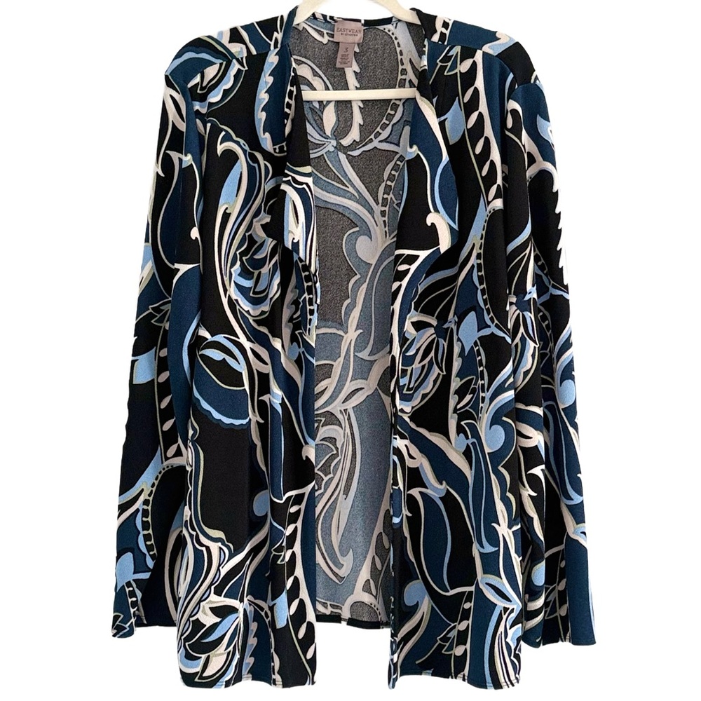 🌻 Chico's Black and Blue Patterned Blouse